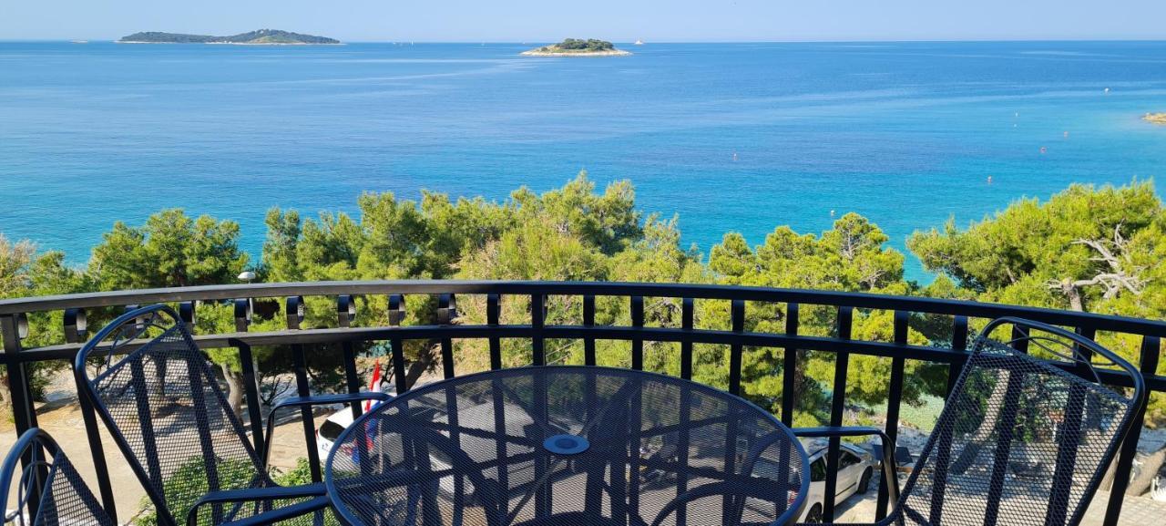 Apartments Rogoznicka Oaza โรกอซนิซา ภายนอก รูปภาพ