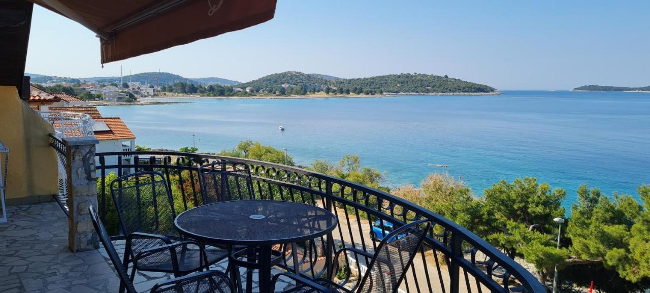 Apartments Rogoznicka Oaza โรกอซนิซา ภายนอก รูปภาพ