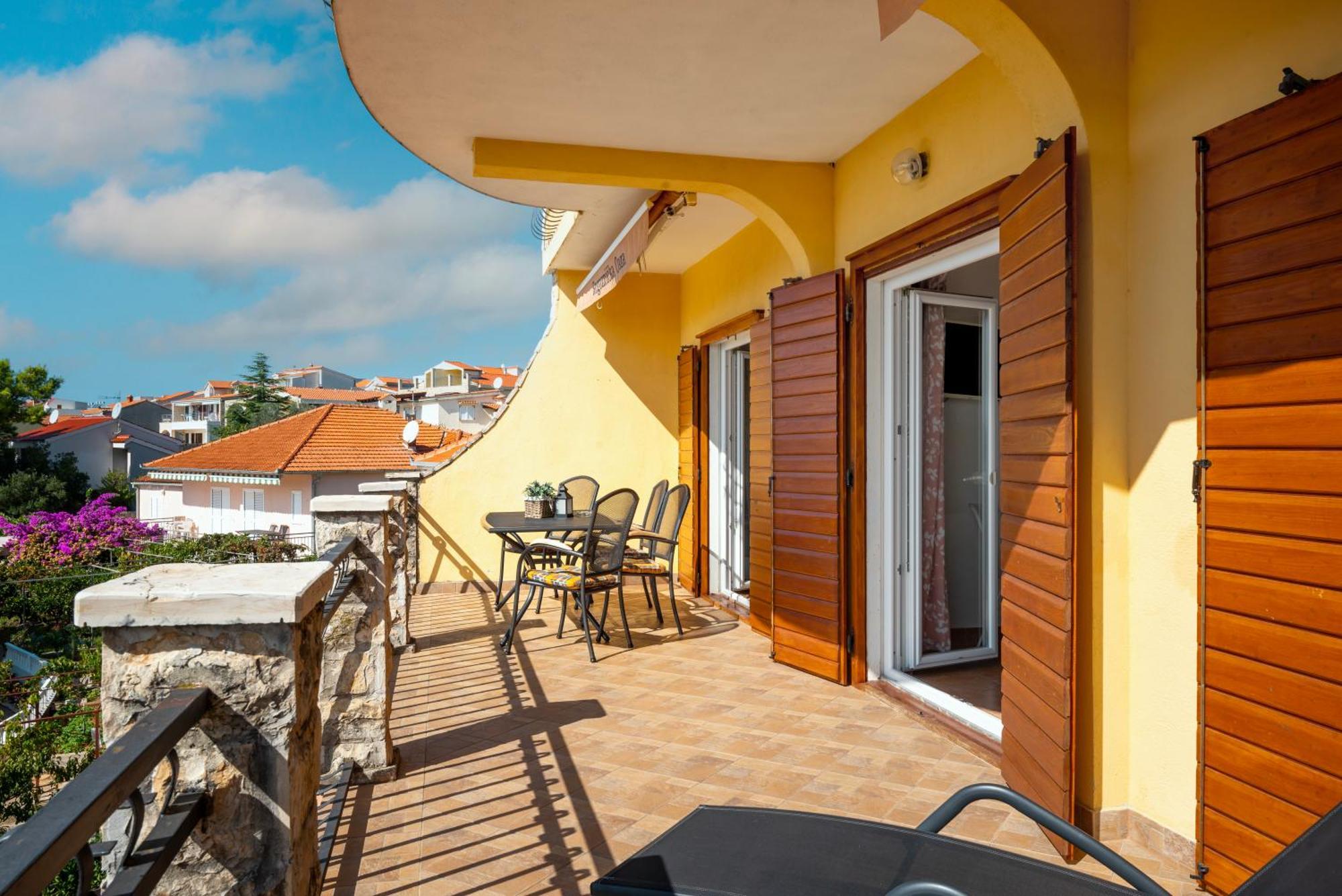 Apartments Rogoznicka Oaza โรกอซนิซา ภายนอก รูปภาพ