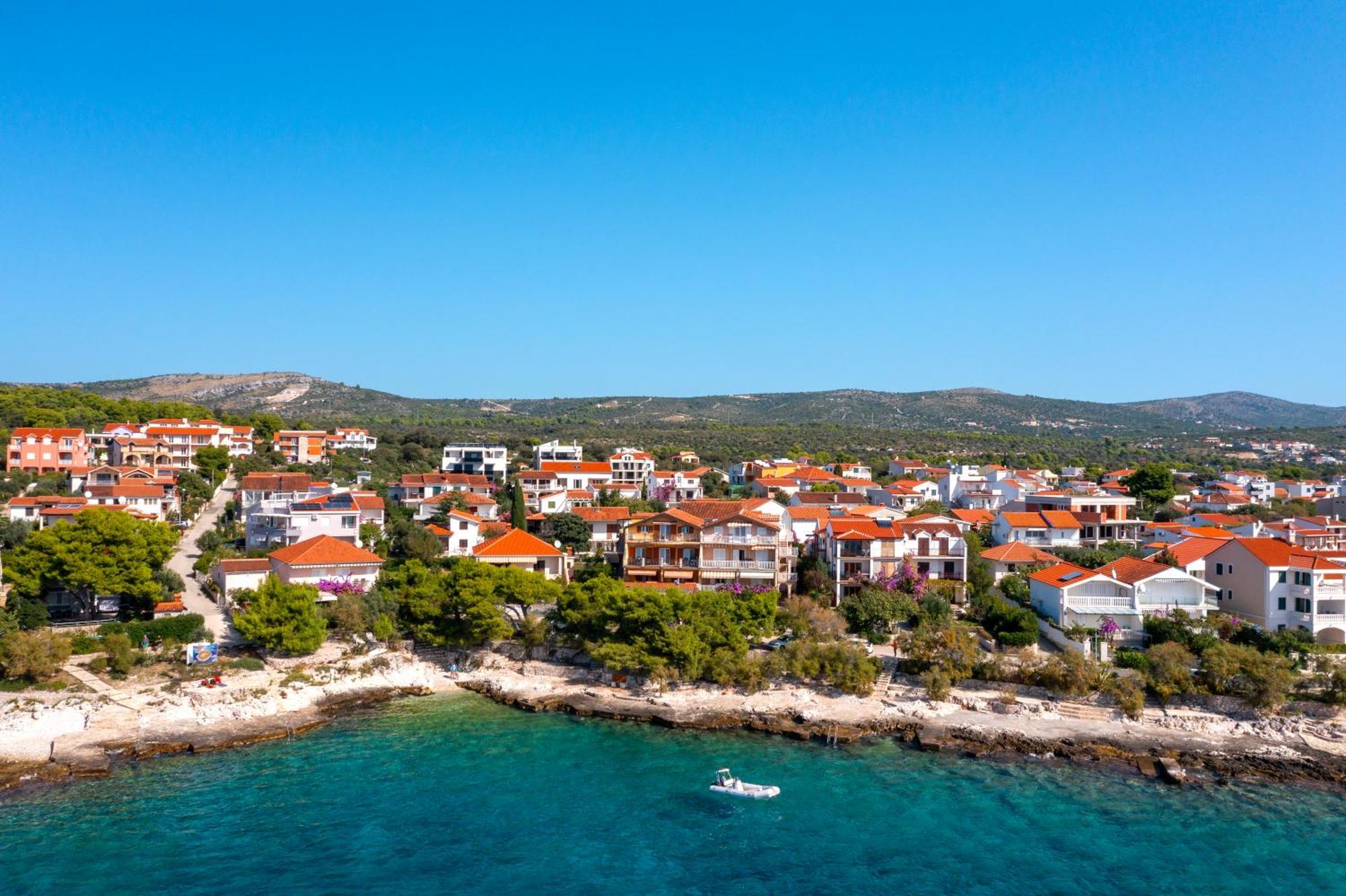 Apartments Rogoznicka Oaza โรกอซนิซา ภายนอก รูปภาพ