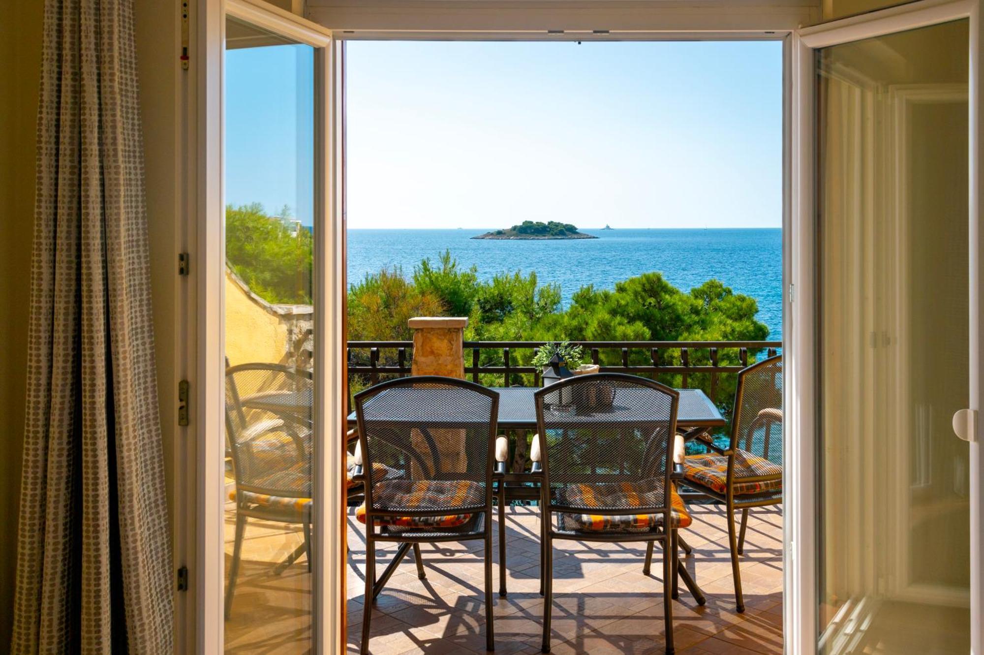 Apartments Rogoznicka Oaza โรกอซนิซา ภายนอก รูปภาพ