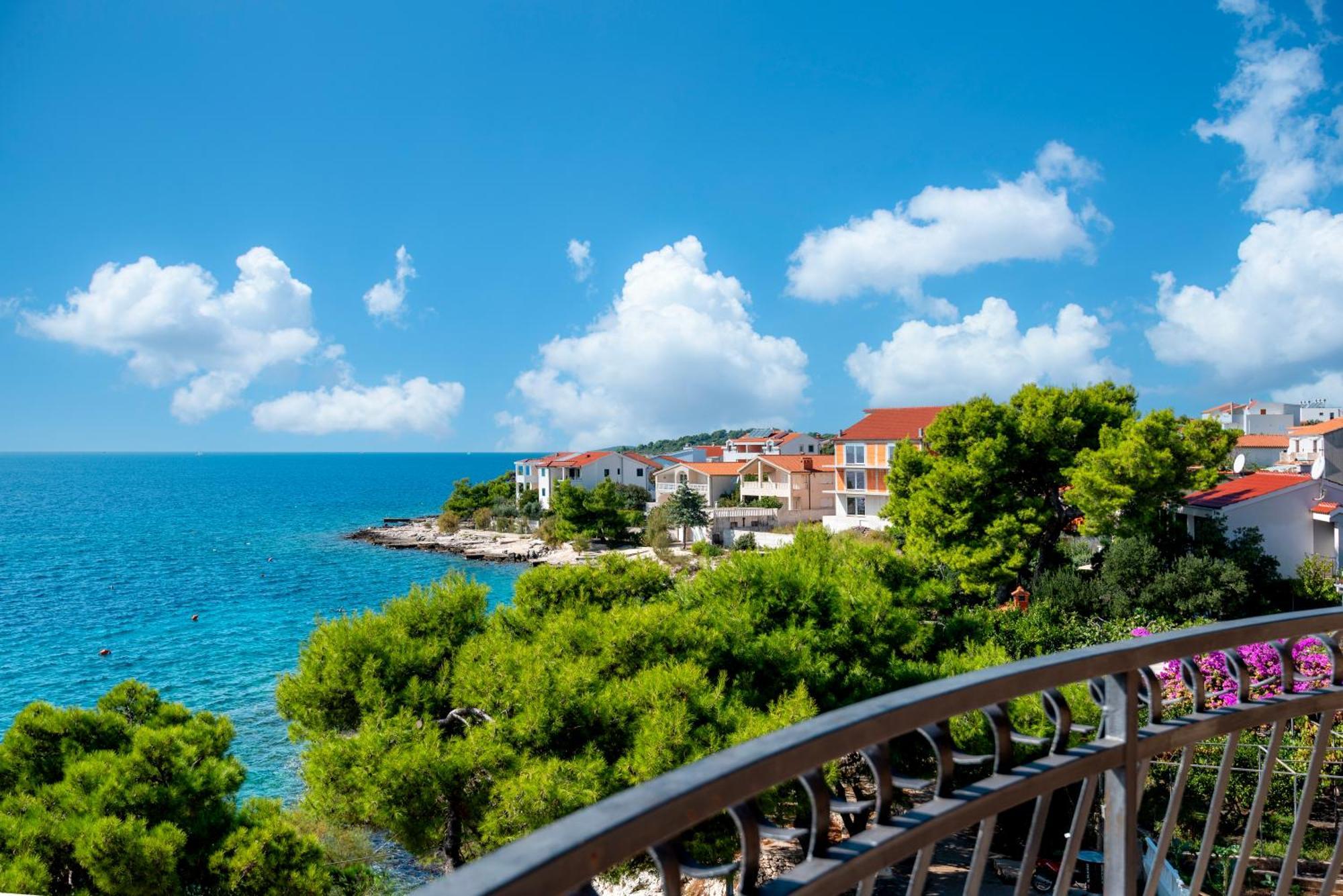 Apartments Rogoznicka Oaza โรกอซนิซา ภายนอก รูปภาพ
