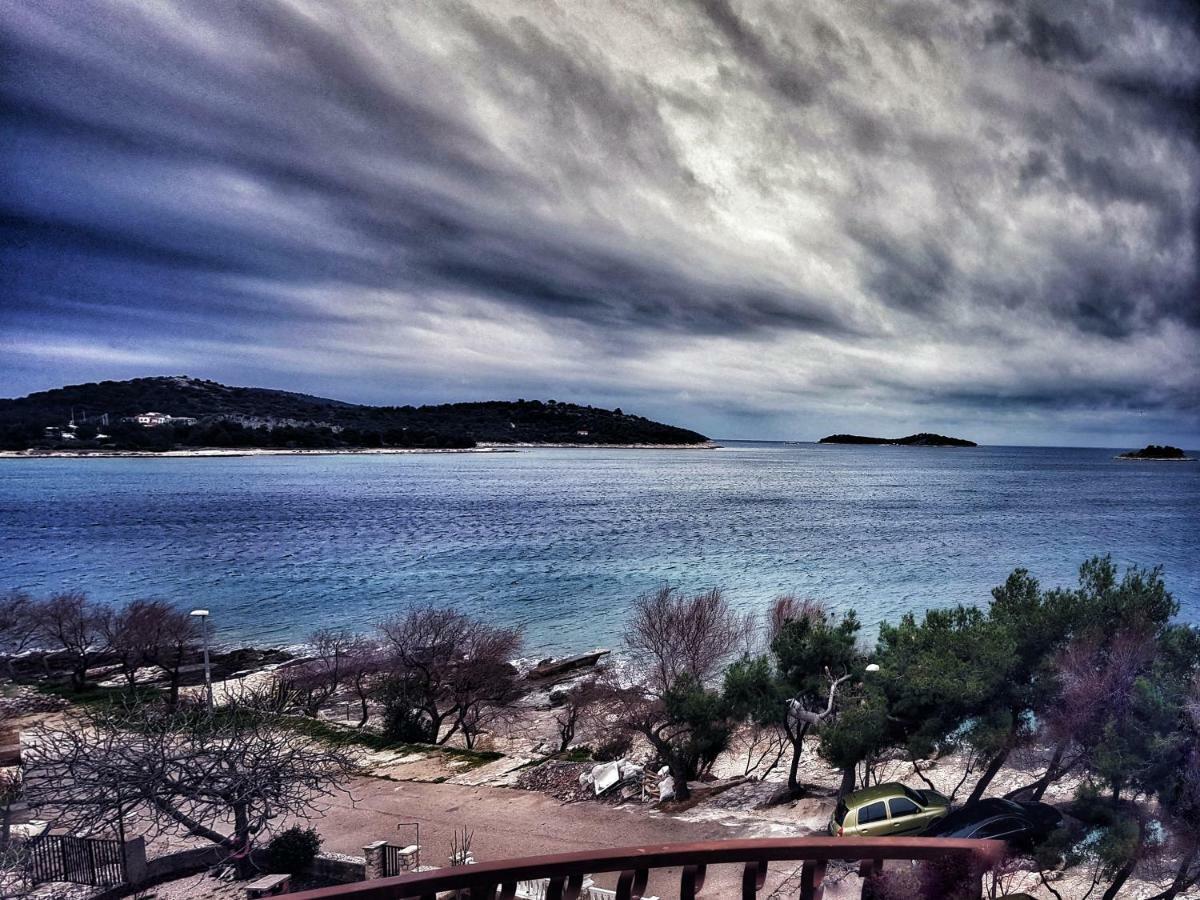 Apartments Rogoznicka Oaza โรกอซนิซา ภายนอก รูปภาพ