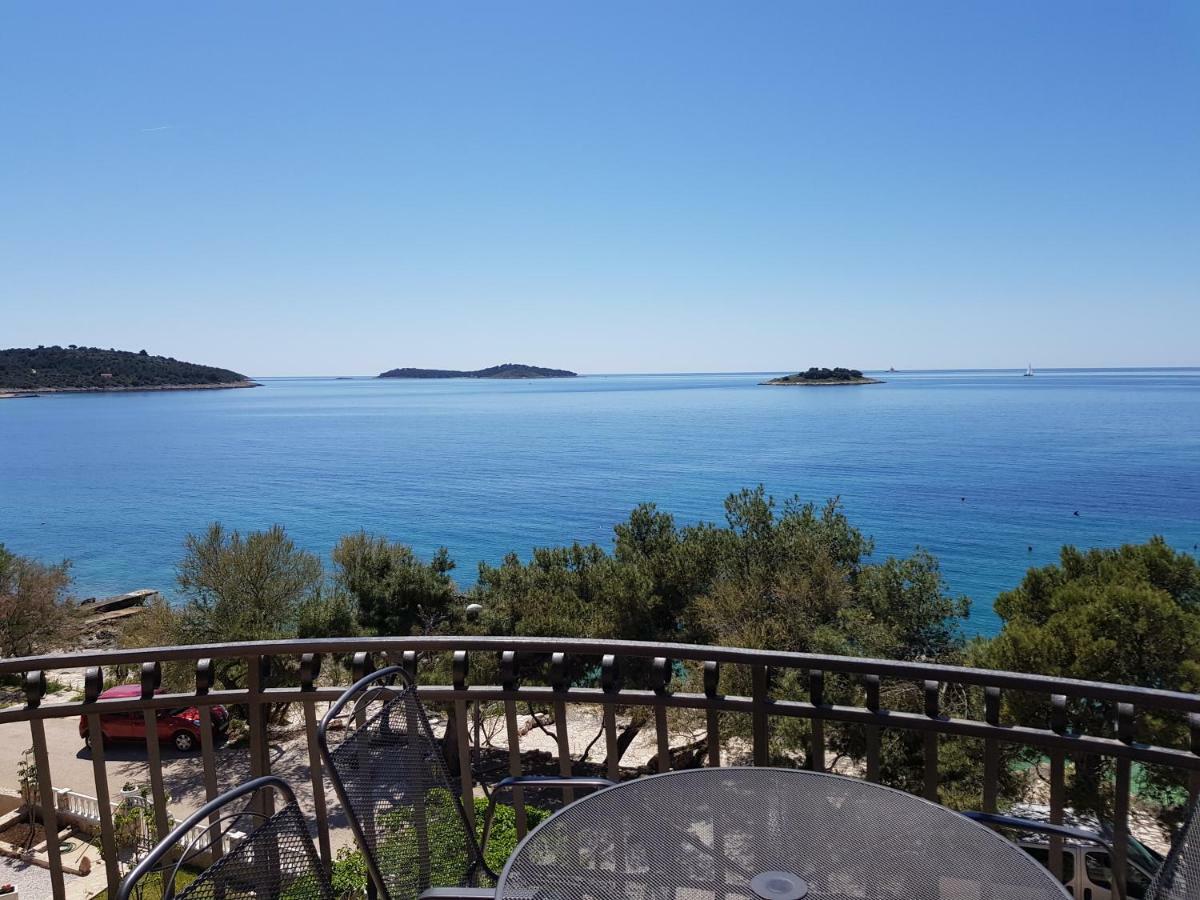 Apartments Rogoznicka Oaza โรกอซนิซา ภายนอก รูปภาพ